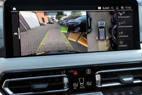 BMW iX3 High Executive M-Sport 286pk | Sportonderstel | Trekhaak | Leder | Schuifdak | Navigatie | Camera 360 | Harman Kardon