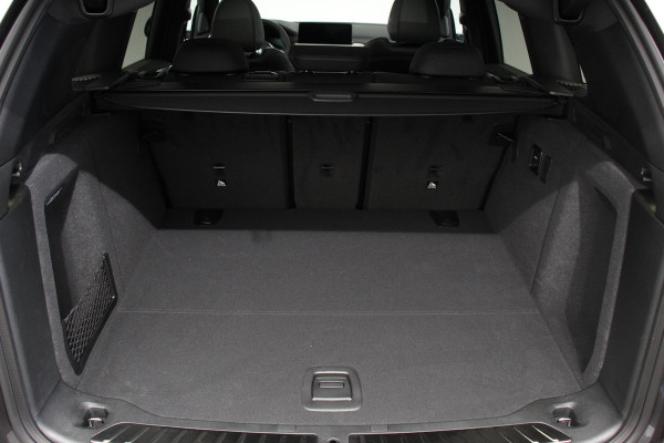BMW iX3 High Executive M-Sport 286pk | Sportonderstel | Trekhaak | Leder | Schuifdak | Navigatie | Camera 360 | Harman Kardon