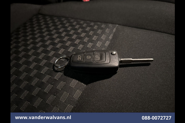 Ford Transit 2.0 TDCI 161pk Bakwagen Laadklep Euro6 Airco | Cruisecontrol | Verwarmde voorruit | 1040kg laadvermogen Bijrijdersbank