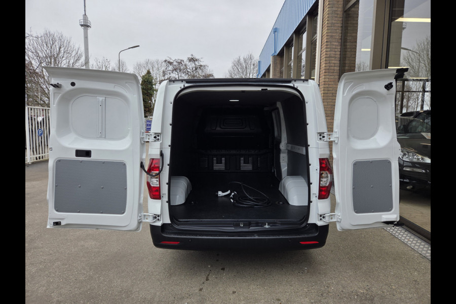 Maxus eDeliver 3 LWB 52,5 kWh L2 Lang Cruise control Camera Airco Aviloo Rapport 96,1% WLTP 234-243 KM
