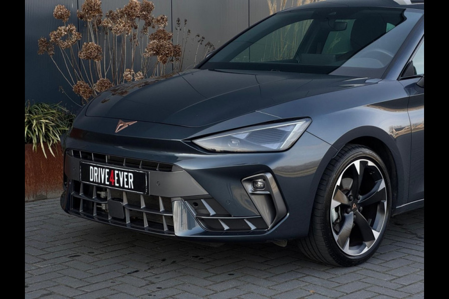 CUPRA Leon 1.5 e-TSI 2025 GARANTIE NAVI CLIMATE APPLE CARPLAY LEDER