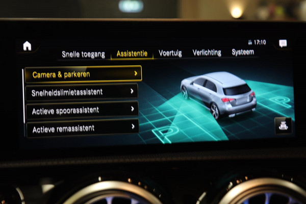 Mercedes-Benz A-Klasse 200 AMG NAP/PANO/KEYLESS/CARPLAY/SFEER/VOL