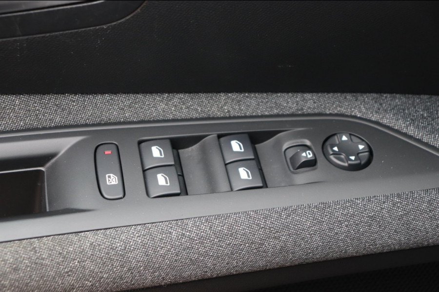 Peugeot 3008 1.2 PT Blue L Executive org.NL a.camera