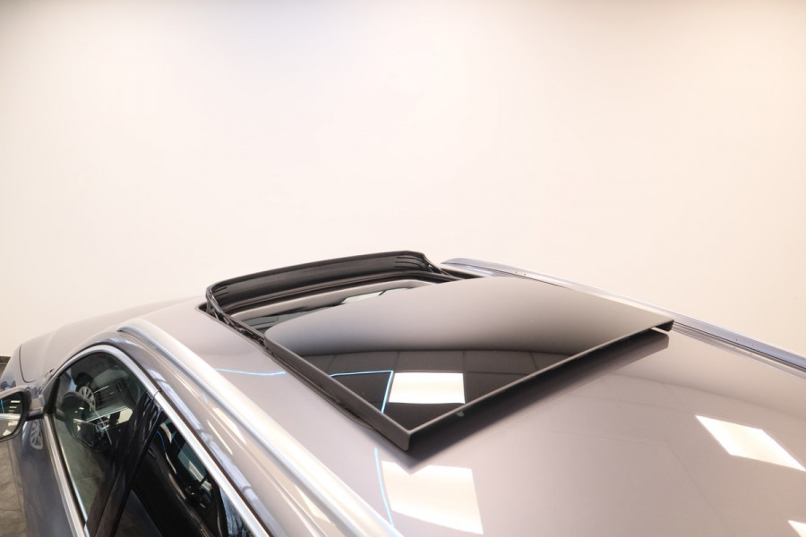 Audi e-tron e-tron 50 quattro Launch edition plus 71 kWh Memory Keyless Go/Start ACC ECC Carplay