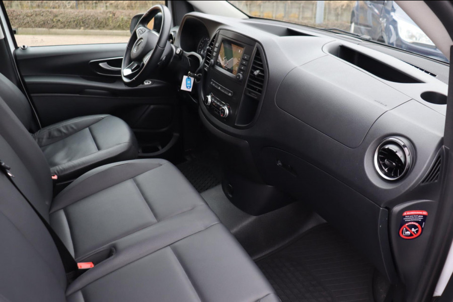 Mercedes-Benz EVITO TOURER PRO L3 350km lange rail+9-persoons snelladen el.deuren leer+vw 39.620ex.