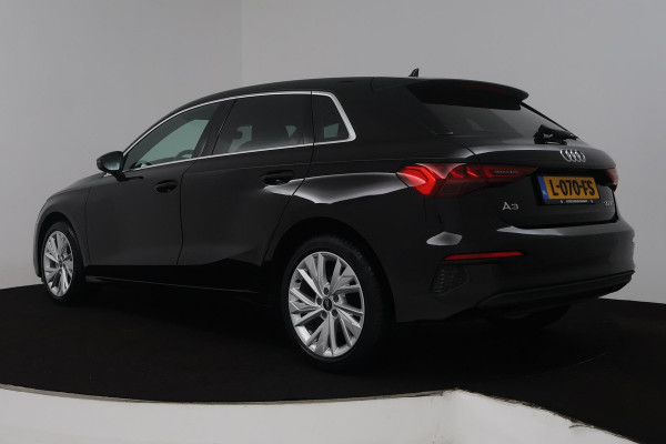 Audi A3 Sportback 30 TFSI Attitude (DIGITALE COCKPIT, STOELVERWARMING, CRUISE CONTROL, LANE-ASSIST, PARKEERSENSOREN)