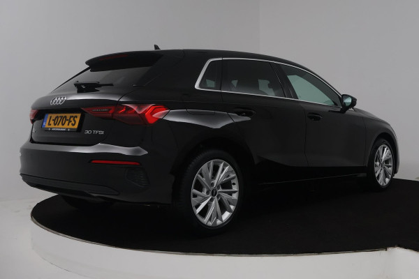 Audi A3 Sportback 30 TFSI Attitude (DIGITALE COCKPIT, STOELVERWARMING, CRUISE CONTROL, LANE-ASSIST, PARKEERSENSOREN)