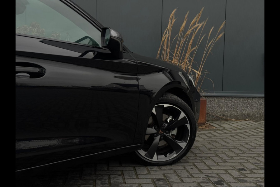 CUPRA Leon Sportstourer 1.5 e-TSI 2025 GARANTIE NAVI CLIMATE APPLE CARPLAY LEDER