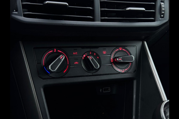 Volkswagen Polo 1.0 TSI Comf.l. Bus. NAVI ACC AIRCO PDC SPORTVELGEN ELEK PAKKET