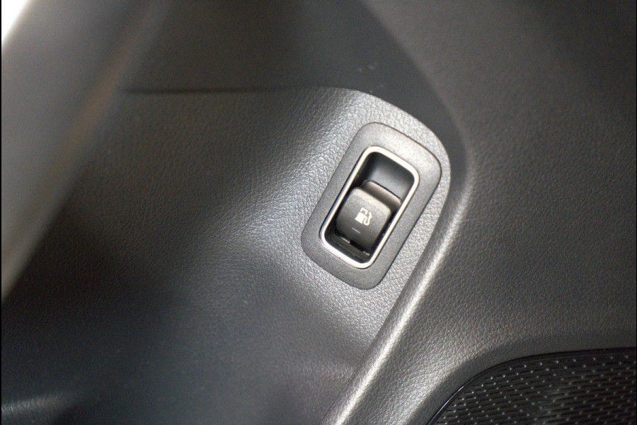 Mercedes-Benz CLA-Klasse 250 e AMG-Line Pano|Memory|Elektr.Achterklep|Trekhaak