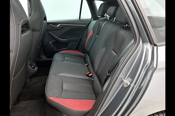 Škoda Kamiq 1.0 TSI Monte Carlo Edition(Dealer OnderH, Panorama, Carplay/ Android, Digitale Dash, Camera, Kuipstoelen, Etc)