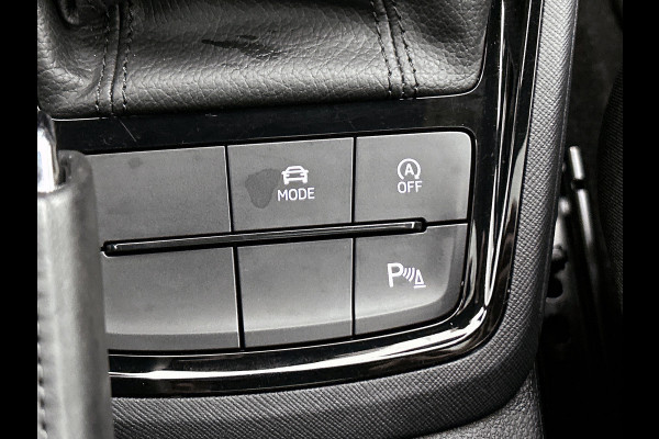 Škoda Kamiq 1.0 TSI Monte Carlo Edition(Dealer OnderH, Panorama, Carplay/ Android, Digitale Dash, Camera, Kuipstoelen, Etc)