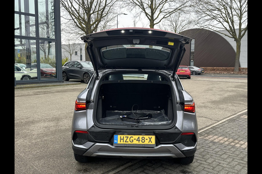 BYD ATTO 3 Design SOH 94% | GROOT SCHERM + ELEKTRISCHE KOFFERRUIMTEKLEP | COMPLETE AUTO | RIJKLAAR INCL. FABRIEKSGARANTIE T/M 2029 | AANDRIJFLIJN EN ACCU T/M 2031