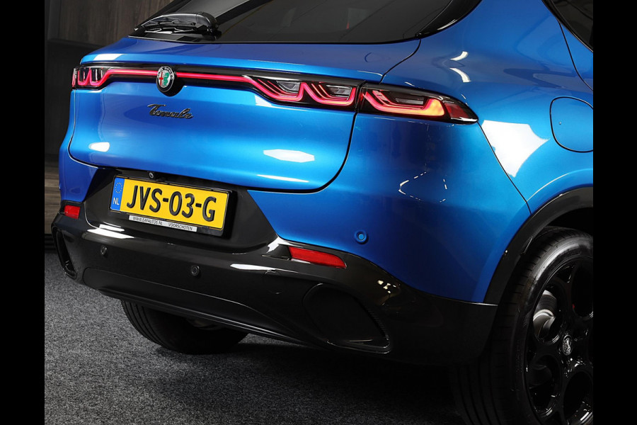 Alfa Romeo Tonale 1.5T Hybrid Veloce / Acc / Lane Assist / Leder / 360 Camera / HK / Open Pano / Led / Pdc / 20 Inch