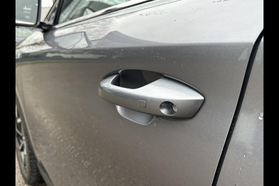 BYD ATTO 3 Design 60 kWh SOH 93% | GROOT SCHERM + ELEKTRISCHE KOFFERRUIMTEKLEP | COMPLETE AUTO | RIJKLAAR INCL. FABRIEKSGARANTIE T/M 2029 | AANDRIJFLIJN EN ACCU T/M 2031