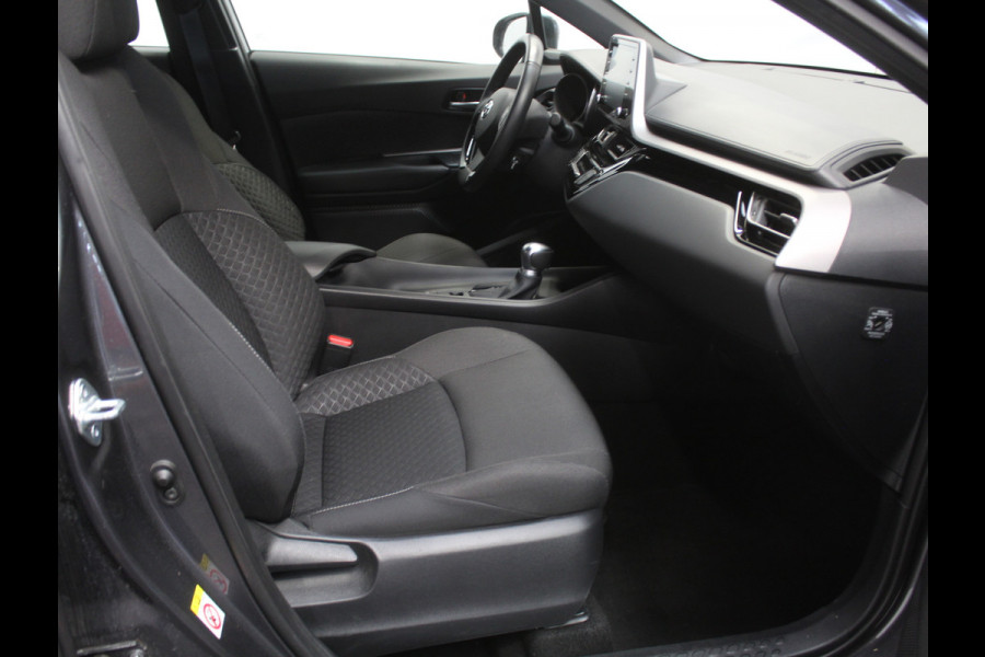 Toyota C-HR 1.8 Hybrid Active CAMERA | ADAPCRUISE | CARPLAY | LED | LMV17 | AFNBTRHAAK | STOELVERW | CLIMATE