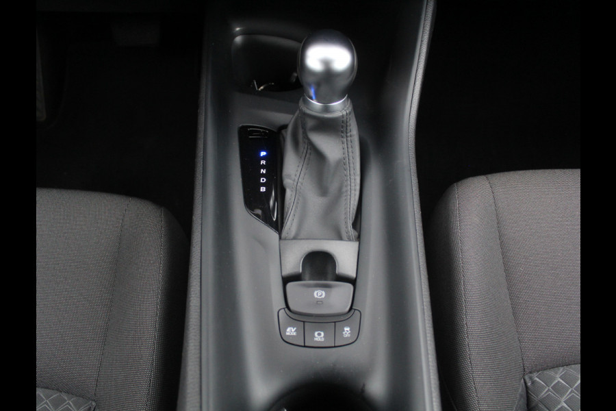 Toyota C-HR 1.8 Hybrid Active CAMERA | ADAPCRUISE | CARPLAY | LED | LMV17 | AFNBTRHAAK | STOELVERW | CLIMATE