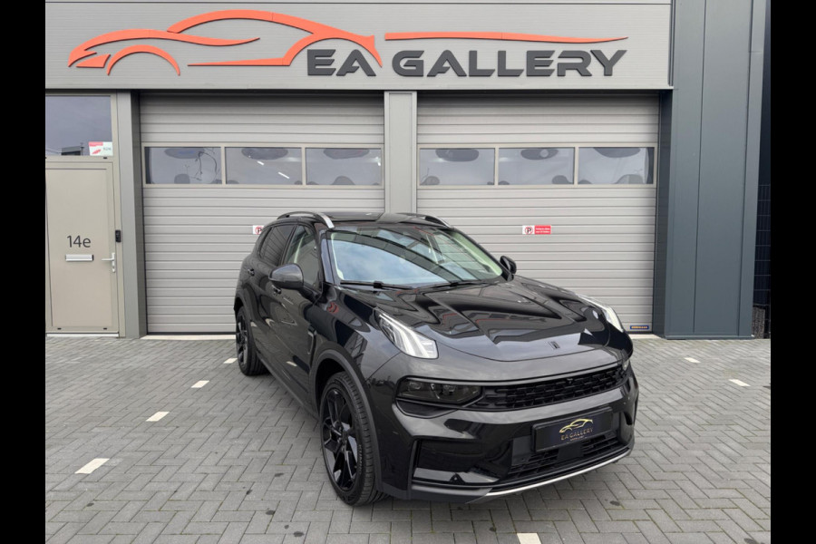 Lynk & Co 01 1.5 Bomvol Black Edition 261PK 360°Camera Zwarte hemel