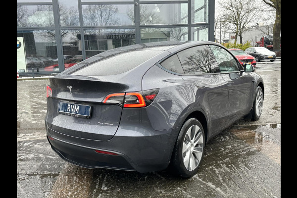 Tesla Model Y Long Range AWD 75 kWh SOH 96% | AFNEEMBARE TREKHAAK | STOEL- EN STUURVERWARMING | FABRIEKSGARANTIE |