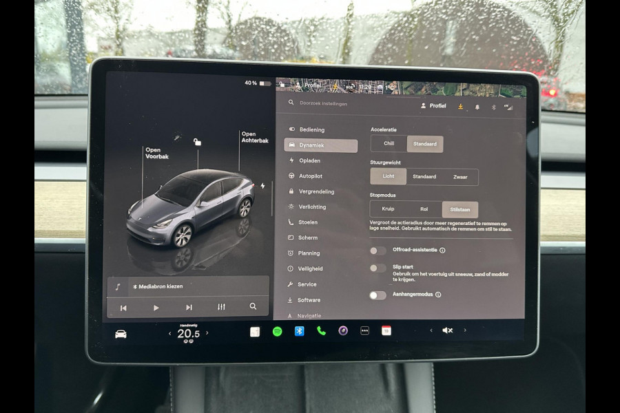 Tesla Model Y Long Range AWD 75 kWh SOH 96% | AFNEEMBARE TREKHAAK | STOEL- EN STUURVERWARMING | FABRIEKSGARANTIE |
