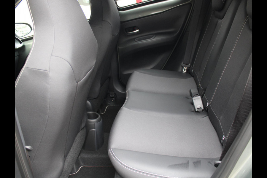 Toyota Aygo X 1.0 VVT-i S-CVT Premium | NAVIGATIE | ACHTERUITRIJCAMERA |