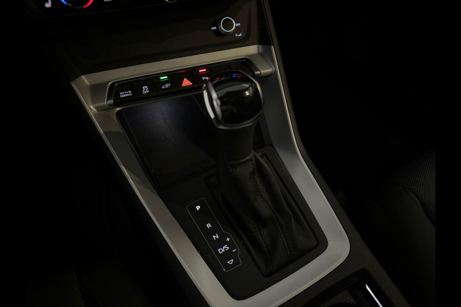 Audi Q3 45 TFSI e S edition Sfeer|ACC|Lane Assist|Dodehoek