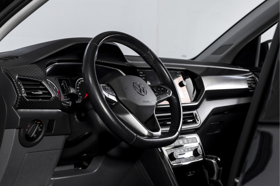 Volkswagen T-Cross 1.5 TSI 150 PK Style - Automaat | Adapt. Cruise | Stoelverw. | PDC | Camera | App. Connect | ECC | Trekhaak | LM 17" |