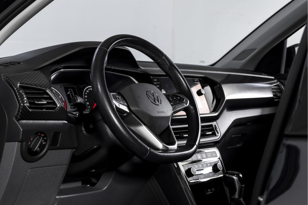 Volkswagen T-Cross 1.5 TSI 150 PK Style - Automaat | Adapt. Cruise | Stoelverw. | PDC | Camera | App. Connect | ECC | Trekhaak | LM 17" |
