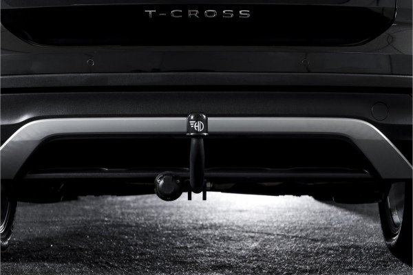 Volkswagen T-Cross 1.5 TSI 150 PK Style - Automaat | Adapt. Cruise | Stoelverw. | PDC | Camera | App. Connect | ECC | Trekhaak | LM 17" |