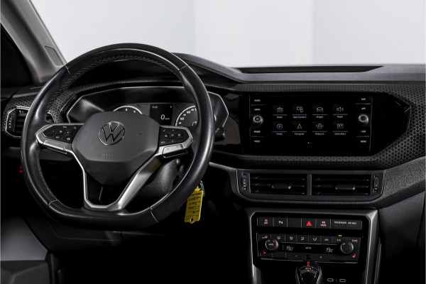 Volkswagen T-Cross 1.5 TSI 150 PK Style - Automaat | Adapt. Cruise | Stoelverw. | PDC | Camera | App. Connect | ECC | Trekhaak | LM 17" |