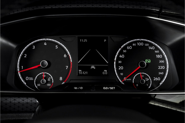 Volkswagen T-Cross 1.5 TSI 150 PK Style - Automaat | Adapt. Cruise | Stoelverw. | PDC | Camera | App. Connect | ECC | Trekhaak | LM 17" |