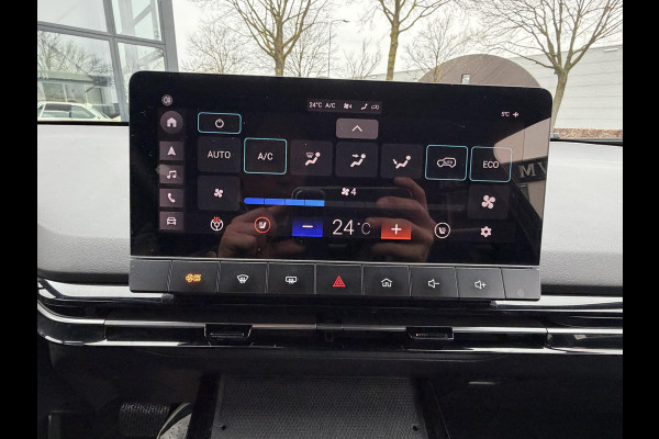 MG Mg4 electric Luxury 64 kWh SOH 95%  7 JAAR GARANTIE BIJ MG| SUPER COMPLETE AUTO| RONDOMZICHT CAMERA| STOEL+ STUUR VERWARMING| DODE HOEK