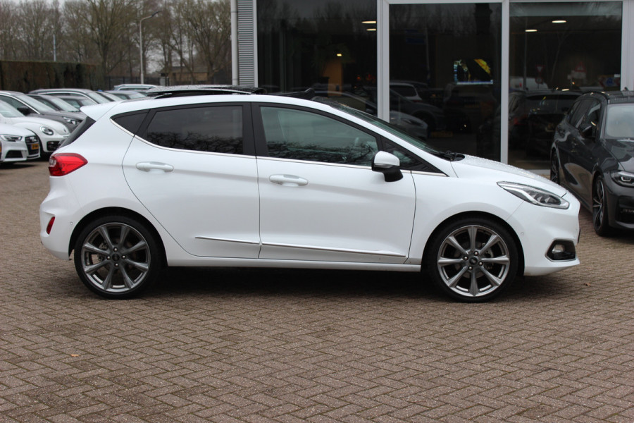 Ford Fiesta 1.0 EcoBoost Vignale Panoramadak / Camera / Leder / 18'' / Navigatie / B&O / Dodehoek / DAB / Stuur+Stoelverwarming / ACC