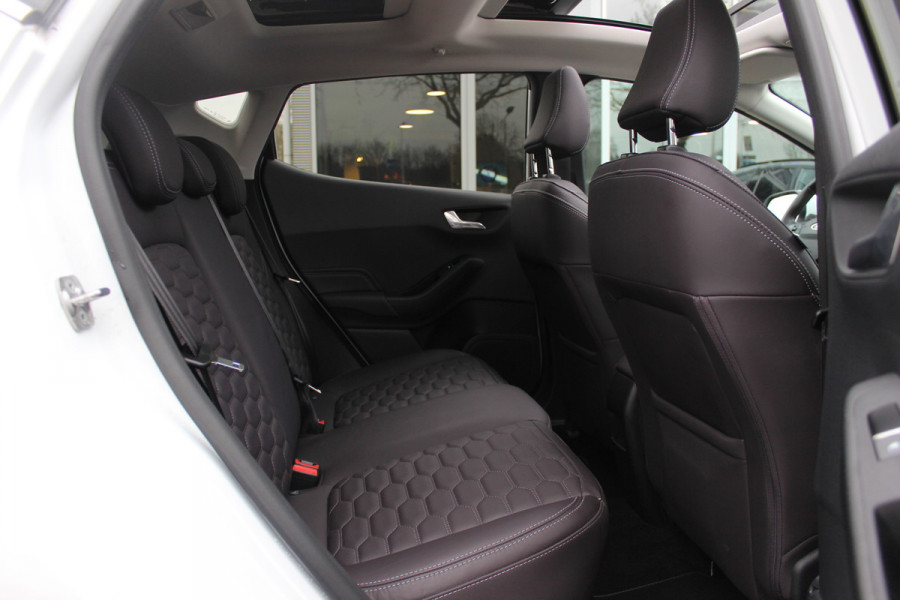Ford Fiesta 1.0 EcoBoost Vignale Panoramadak / Camera / Leder / 18'' / Navigatie / B&O / Dodehoek / DAB / Stuur+Stoelverwarming / ACC