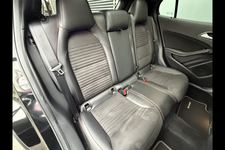 Mercedes-Benz GLA BWJ 2018 | 200 157PK Premium Plus AUTOMAAT | PANO DAK | CAMERA A | AMG-LINE | CLIMA | NAVI | STOELVERW | LEDER/ALCANTARA |