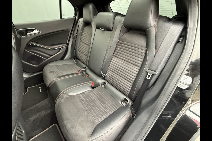 Mercedes-Benz GLA BWJ 2018 | 200 157PK Premium Plus AUTOMAAT | PANO DAK | CAMERA A | AMG-LINE | CLIMA | NAVI | STOELVERW | LEDER/ALCANTARA |