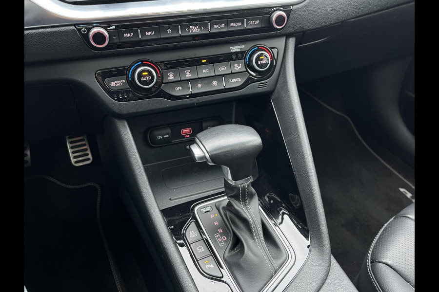 Kia Niro 1.6 GDi PHEV ExecutiveLine PLUG-IN HYBRIDE | 38.000 KM !! |  SCHUIFDAK | JBL AUDIO |  ELEKTRISCHE STOELEN MET GEHEUGEN | STOELVENTILATIE & VERWARMING | LEREN BEKLEDING | STUURWIELVERWARMING |  AFN. TREKHAAK | ALL SEASON BANDEN | KIA DEALER ONDERHOUDEN