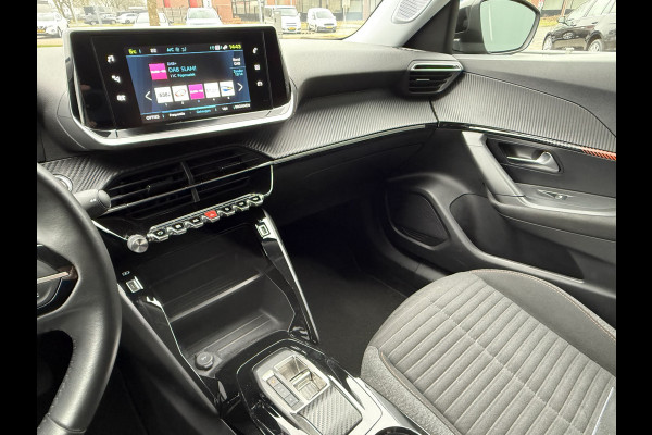Peugeot e-2008 BWJ 2022 | 136PK EV Active SOH90% Pack 50 kWh | CLIMA | CAMERA | CARPLAY | NAVI | CRUISE | LMV |