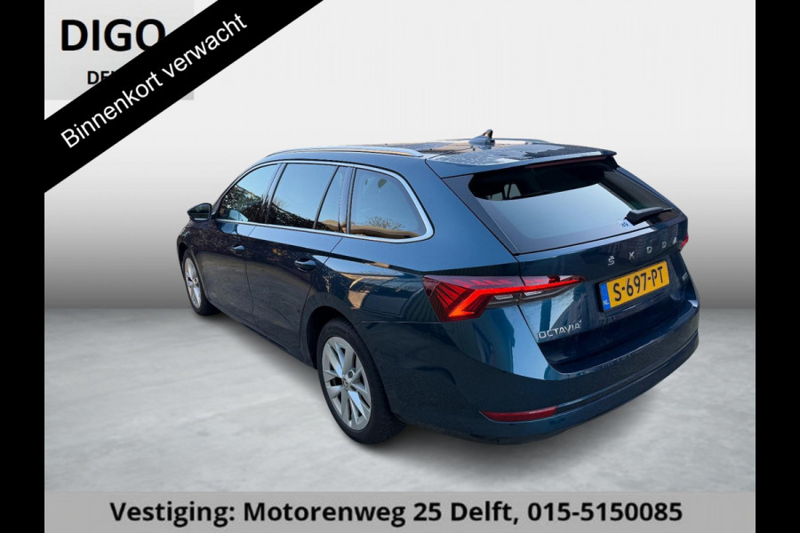 Škoda Octavia Combi 1.5 e-TSI BUSINESS PLUS 150 PK 1e EIG AUTOMAAT SCHUIF/KANTEL PANORAMADAK.GROTE WEG KM !