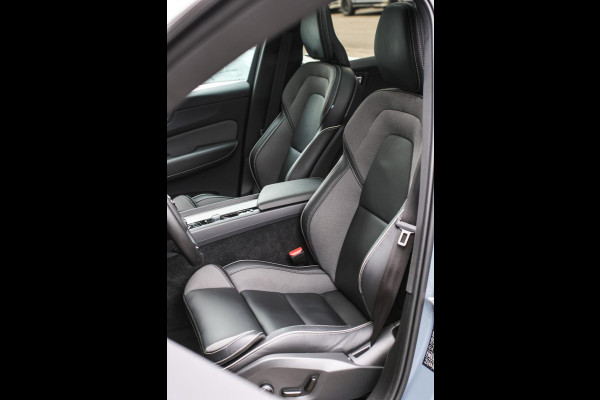 Volvo XC60 2.0 T6 Plug-in hybrid AWD Plus Dark *Pano*H/K*360 Camera*Leder*