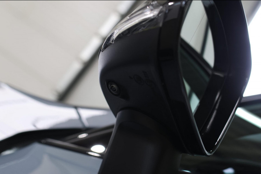 Volvo XC60 2.0 T6 Plug-in hybrid AWD Plus Dark *Pano*H/K*360 Camera*Leder*