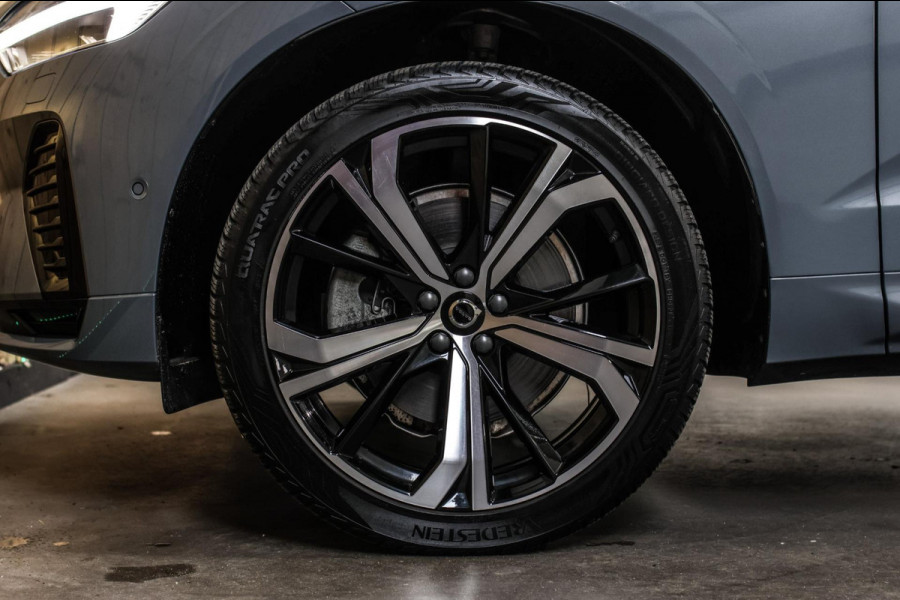 Volvo XC60 2.0 T6 Plug-in hybrid AWD Plus Dark *Pano*H/K*360 Camera*Leder*