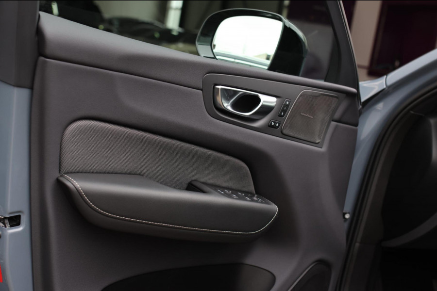 Volvo XC60 2.0 T6 Plug-in hybrid AWD Plus Dark *Pano*H/K*360 Camera*Leder*