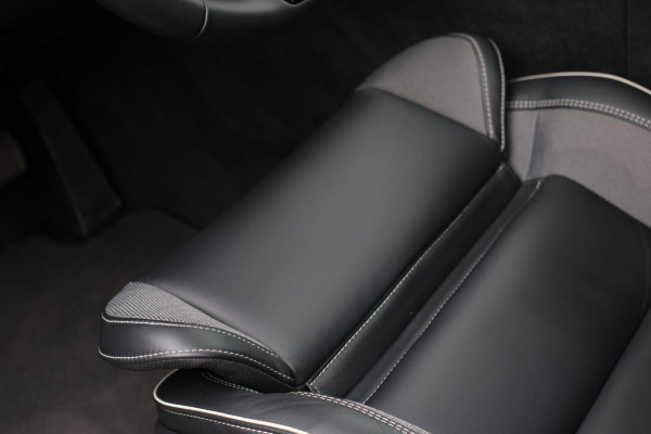 Volvo XC60 2.0 T6 Plug-in hybrid AWD Plus Dark *Pano*H/K*360 Camera*Leder*