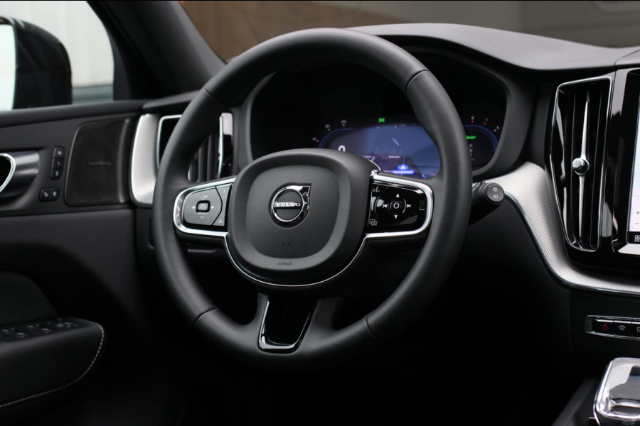 Volvo XC60 2.0 T6 Plug-in hybrid AWD Plus Dark *Pano*H/K*360 Camera*Leder*