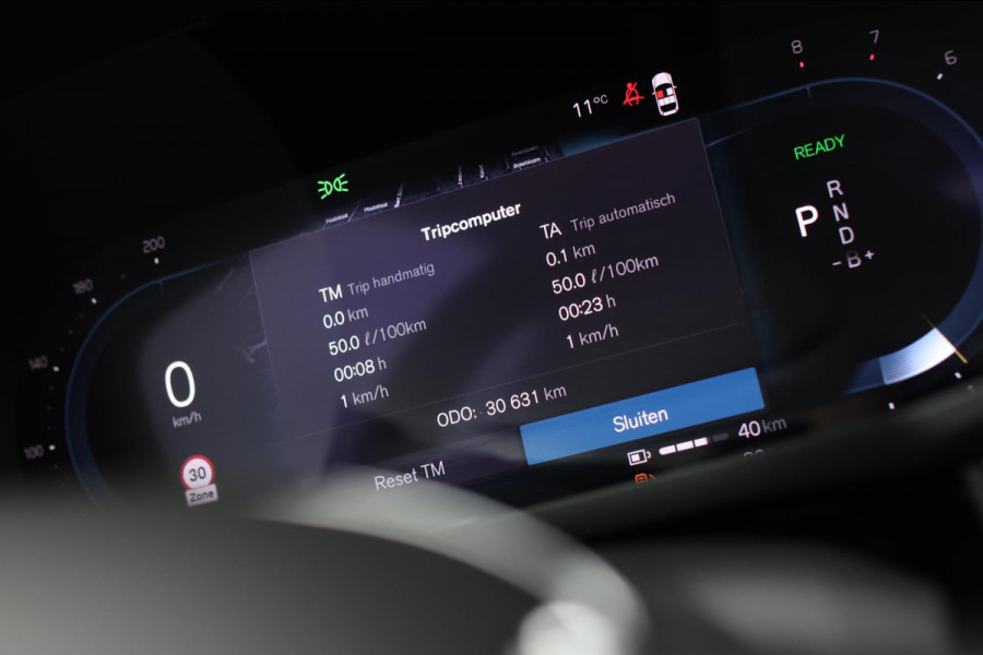 Volvo XC60 2.0 T6 Plug-in hybrid AWD Plus Dark *Pano*H/K*360 Camera*Leder*