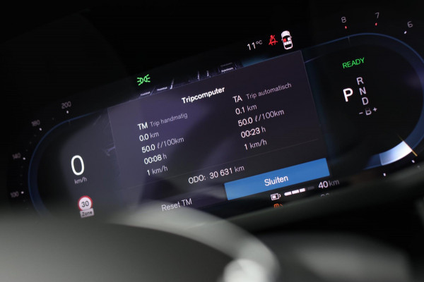 Volvo XC60 2.0 T6 Plug-in hybrid AWD Plus Dark *Pano*H/K*360 Camera*Leder*