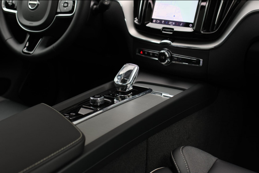 Volvo XC60 2.0 T6 Plug-in hybrid AWD Plus Dark *Pano*H/K*360 Camera*Leder*