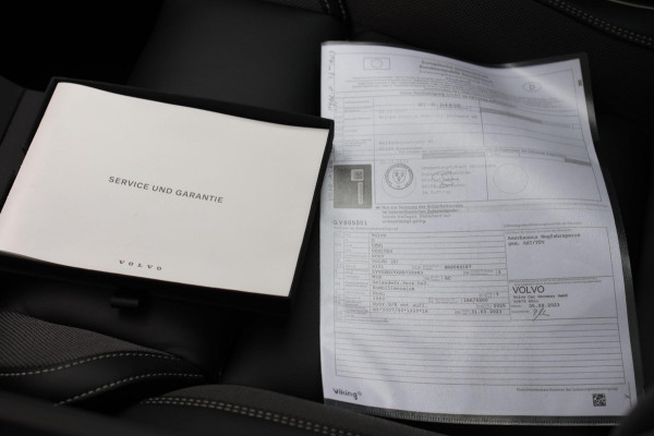 Volvo XC60 2.0 T6 Plug-in hybrid AWD Plus Dark *Pano*H/K*360 Camera*Leder*