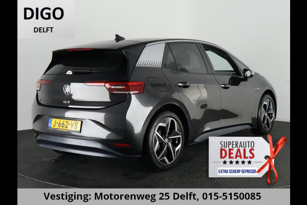 Volkswagen ID.3 First Plus 58 kWh ACCU 89%! BIJNA 2021 . STUUR & STOEL VERWARMING . PARKEERSENSOREN VOOR/ACHTER .